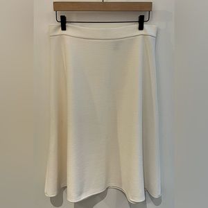 H&M circle skirt with hammered textured fabric. Breezy movement. Knee length (L)